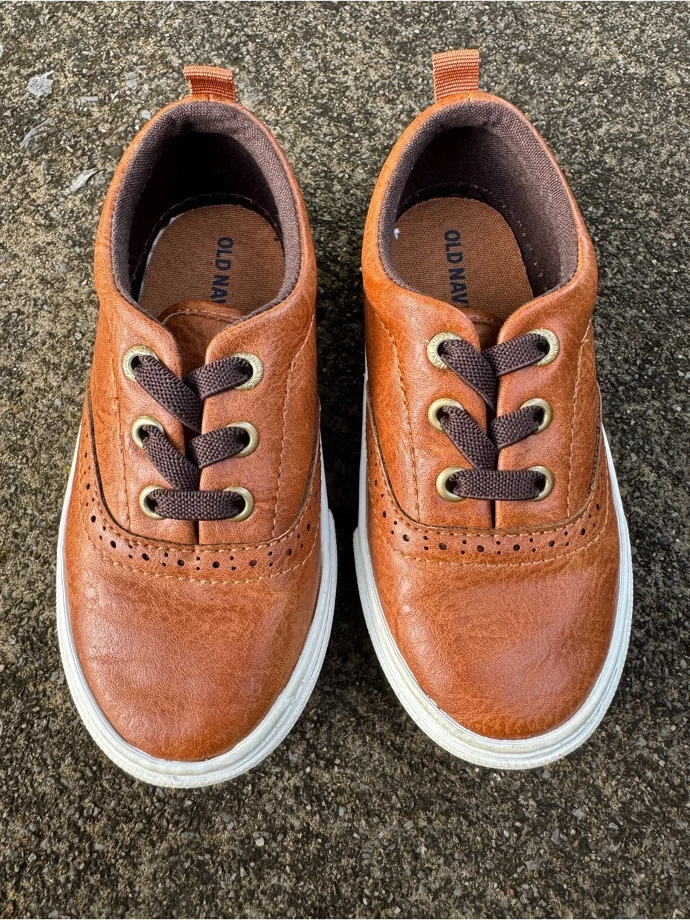 Old Navy Brown Kids Dress Shoes Toddler 8 Church Shoes Sneakers Casual